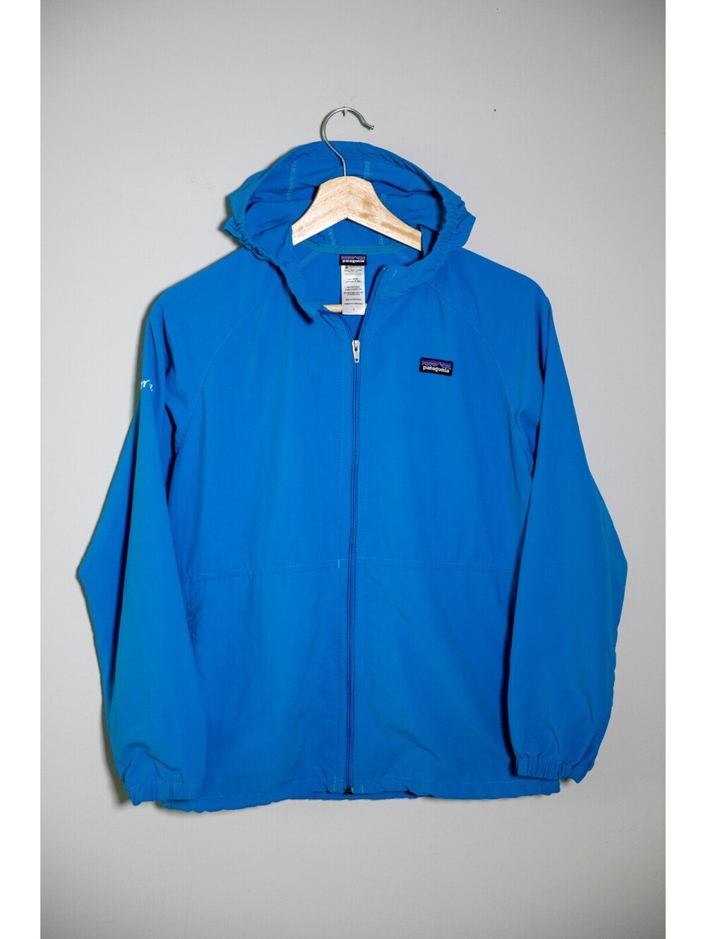 Patagonia Lightweight Raincoat Waterproof Jacket - Youth Size Large / Women's XS